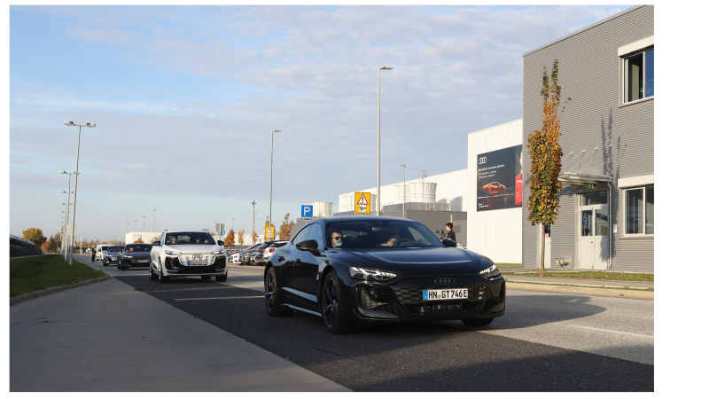 Mit dem RS E-Tron GT im Audi-Werk Györ