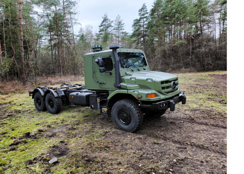  Mercedes-Benz Special Trucks: Gepanzerte Fahrerkabine ab Werk