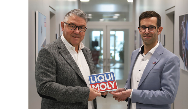  Staffelübergabe im Marketing