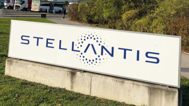  Stellantis-Chef Filosa gibt neue Führungsriege bekannt