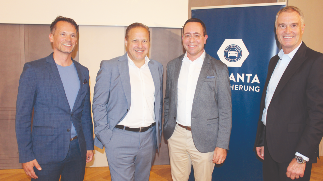 Dinos, Kunden, Autohäuser