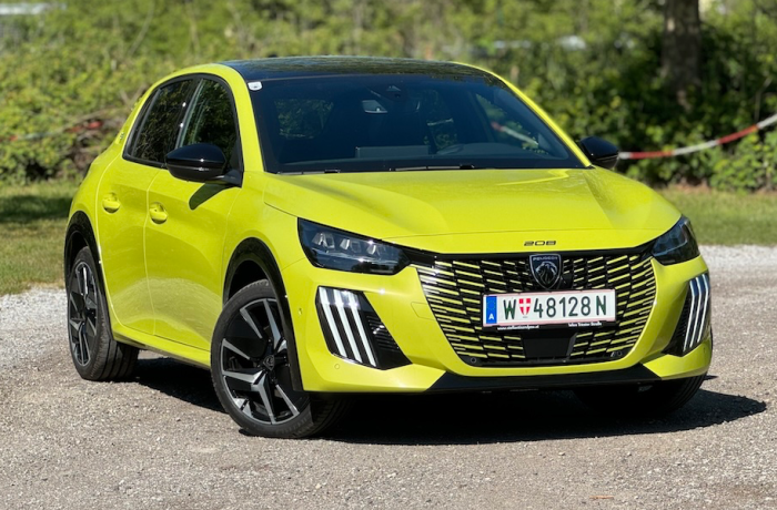  Test: Peugeot e-208 GT