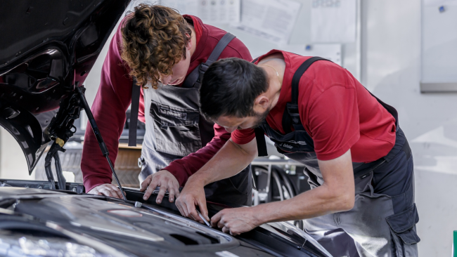 Spezialist auch für CI-Kleidung