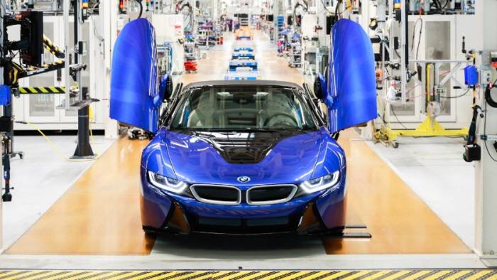 BMW schickt den i8 in Pension