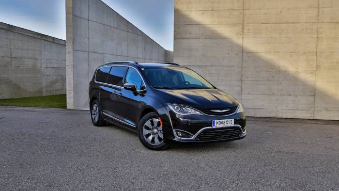 Chrysler Pacifica eHybrid