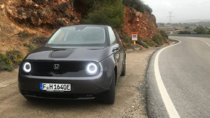 Honda e im ersten Fahrbericht