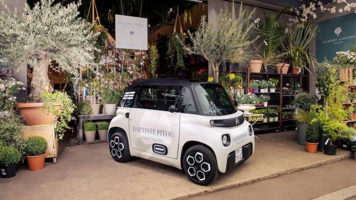 Einsitzer mit 400 Liter Stauraum