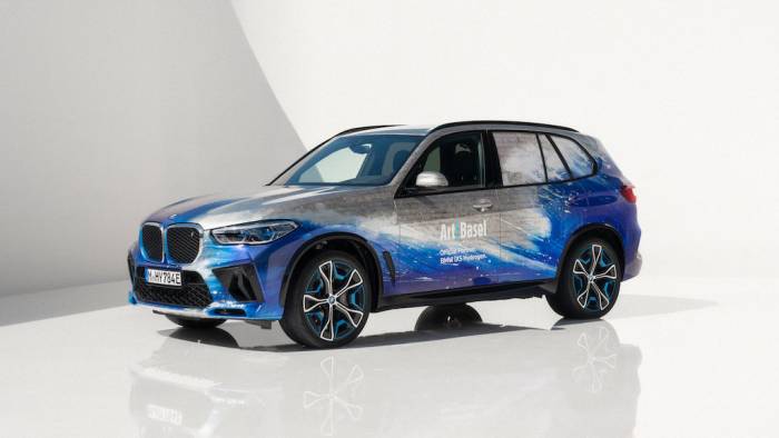 BMW iX5 Hydrogen im Look von Ed Devlin