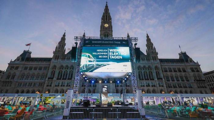 Erfolgsbilanz mit mehr als 100.000 Besuchern