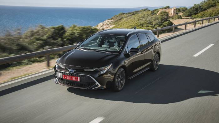 Toyota Corolla Touring Sports 1,8 i-Hybrid