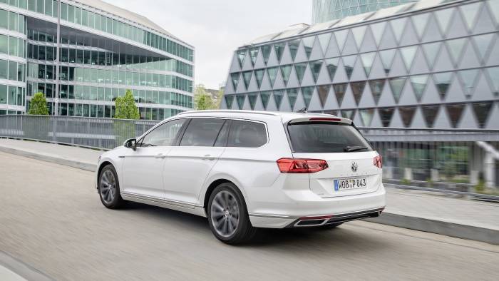 VW Passat Variant GTE