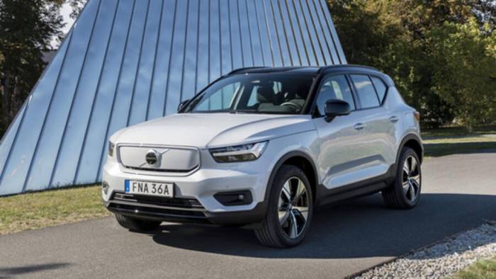 Volvo XC40 P8