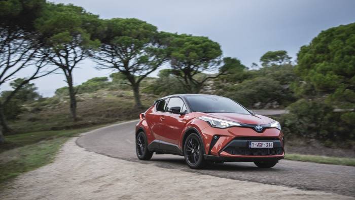 Toyota C-HR 2,0 i-Hybrid