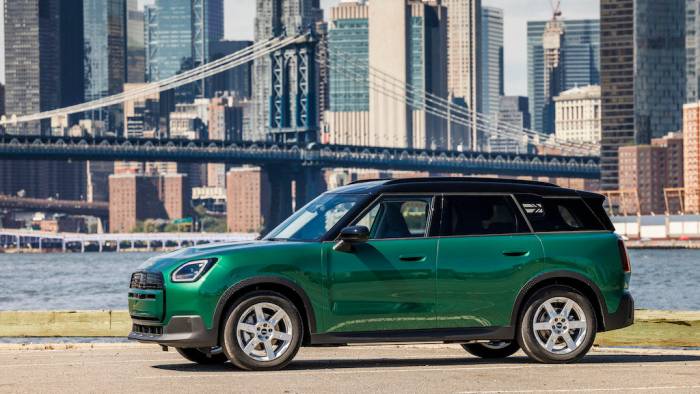 Zweite Premiere für den elektrischen Countryman