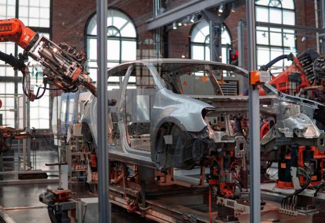  KI in der Automobilindustrie – so wird die Technologie eingesetzt