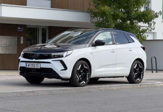  Test: Opel Grandland GSe
