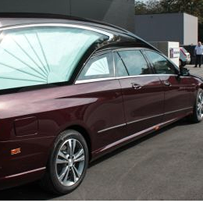  Neue Farbe für Leichenwagen