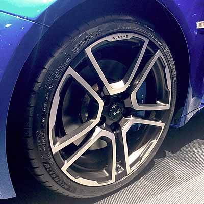  Michelin Pneus für Alpine