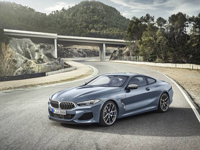  BMW präsentiert neues 8er-Coupé