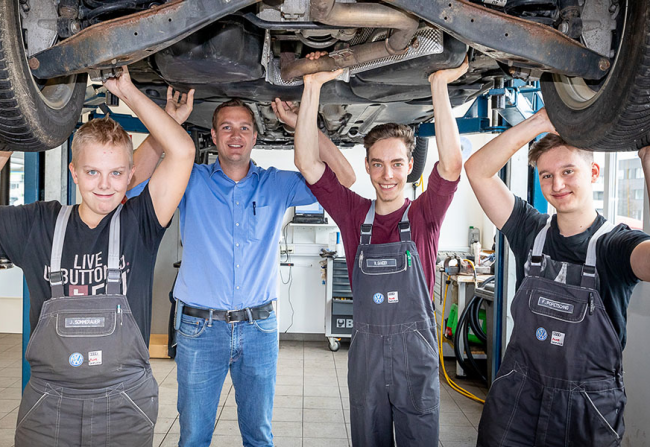  Ausbildung in eigener Werkstatt