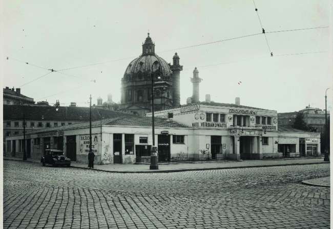  Welche Autos bot Wiens erste Shopping City?