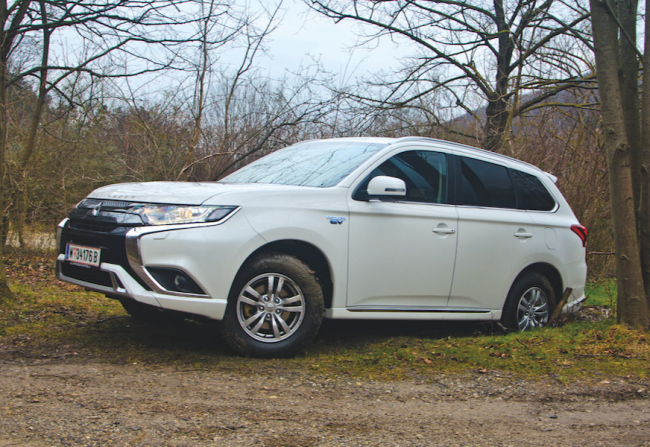  Mitsubishi Outlander PHEV: Diskont-Stromer