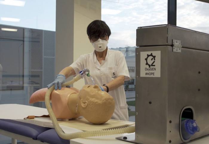  Seat stellt Beatmungshilfen her