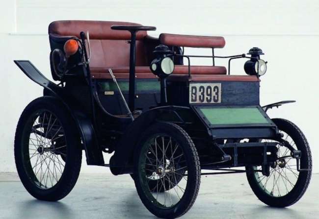  Österreichs ältestes Fahrzeug wird versteigert