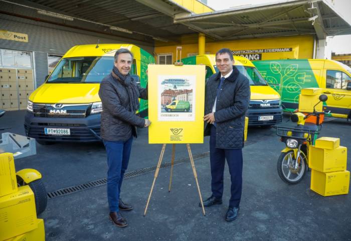  Post nimmt 2.000. E-Fahrzeug in Betrieb