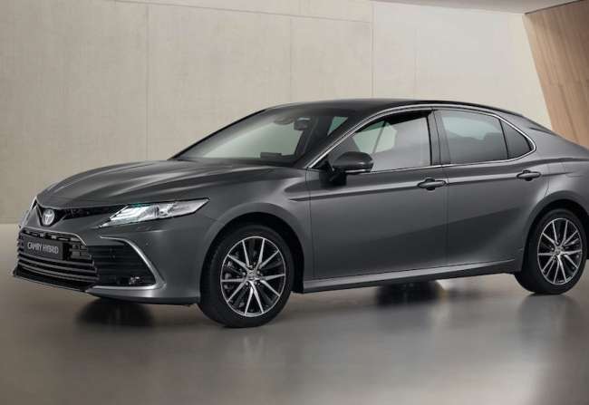  So rollt der Toyota Camry ins neue Modelljahr