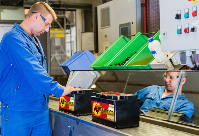  Banner stellt sich  für die Zukunft auf