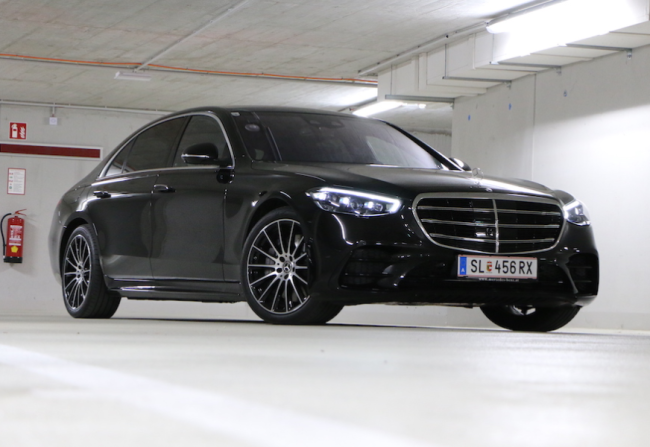  Mercedes S-Klasse: Bitte mit Chauffeur