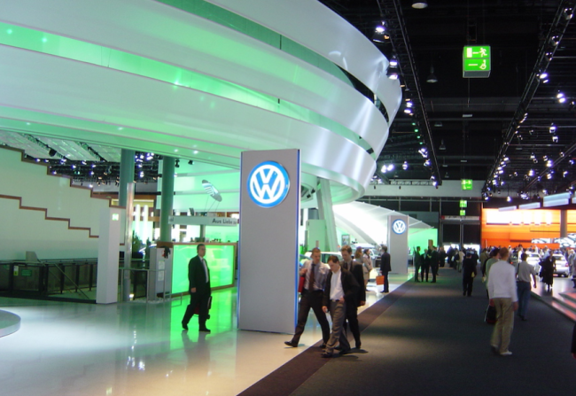  IAA 2003: Besuch in einer anderen Welt