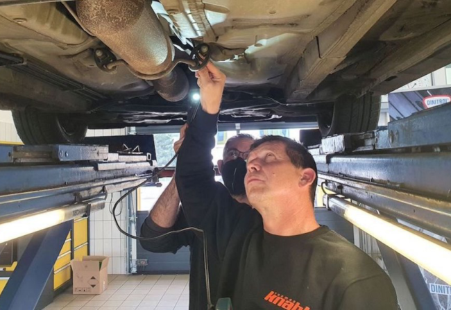  Rost: Auf der Hebebühne sind alle gleich