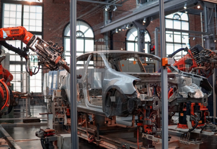  Autoindustrie weiter (noch) im Plus