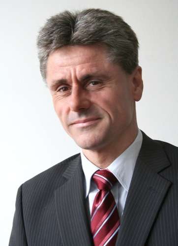  Zurück in der Branche