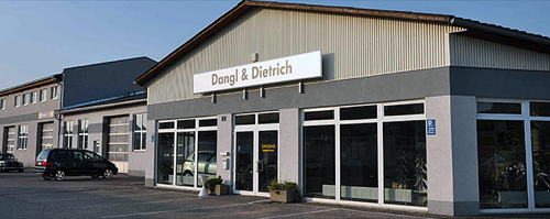  100 Neuwagen als Ziel