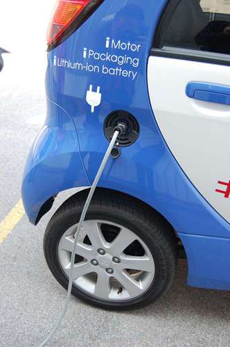  Landesbedienstete unter Strom