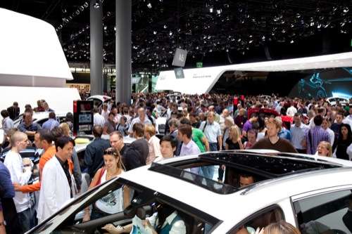  Melbourne, Milano, Minsk ...