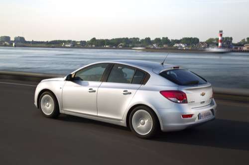  Cruze auch mit Fließheck