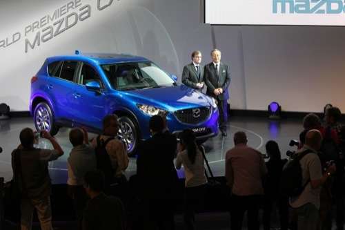  Ein „Helfer“ für den Mazda6