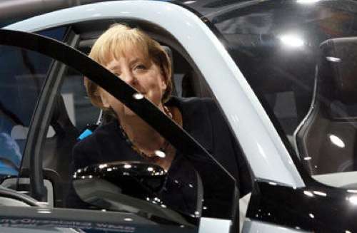  Lob für die Autobauer