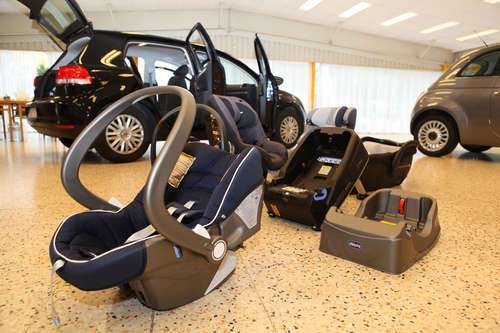  Kein Fahrzeug voll kindersitztauglich