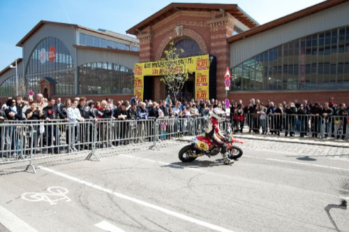  300 Zweiräder auf 20.000 Quadratmetern 