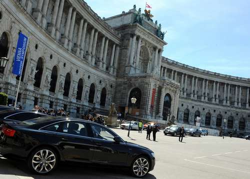  Automobilindustrie rückt Nachhaltigkeit ins Zentrum 
