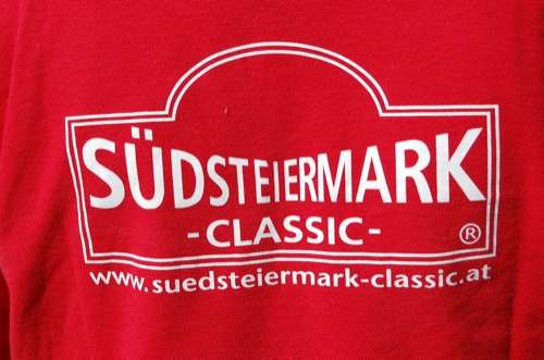  Mit dem Oldtimer in die steirische Toskana