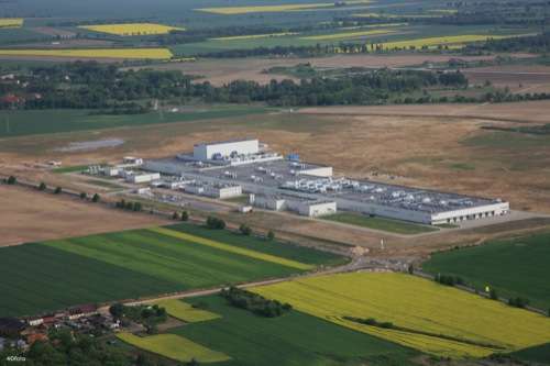  Bridgestone: mehr Reifen für Busse und Lkws