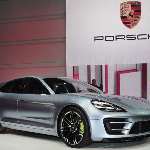  Vorsichtige Markteinschätzung bei Pariser Messe