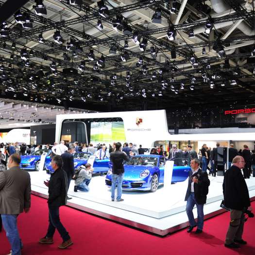  Weniger Besucher, mehr Straßenschlachten