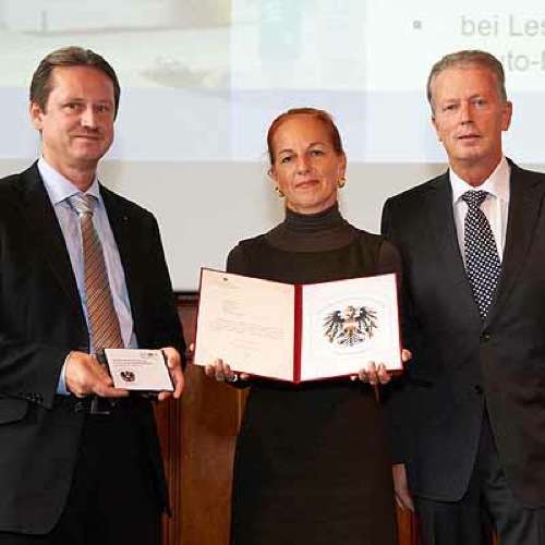  Mit Brief und Siegel